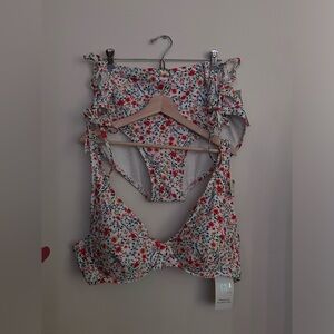 Time and Tru Floral Bikini Set - Red and White